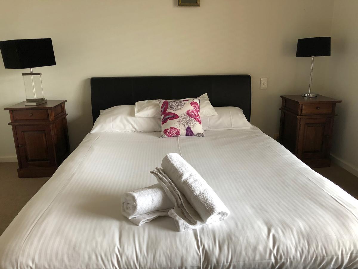 Squid'S Ink Motel Belmont Eksteriør bilde