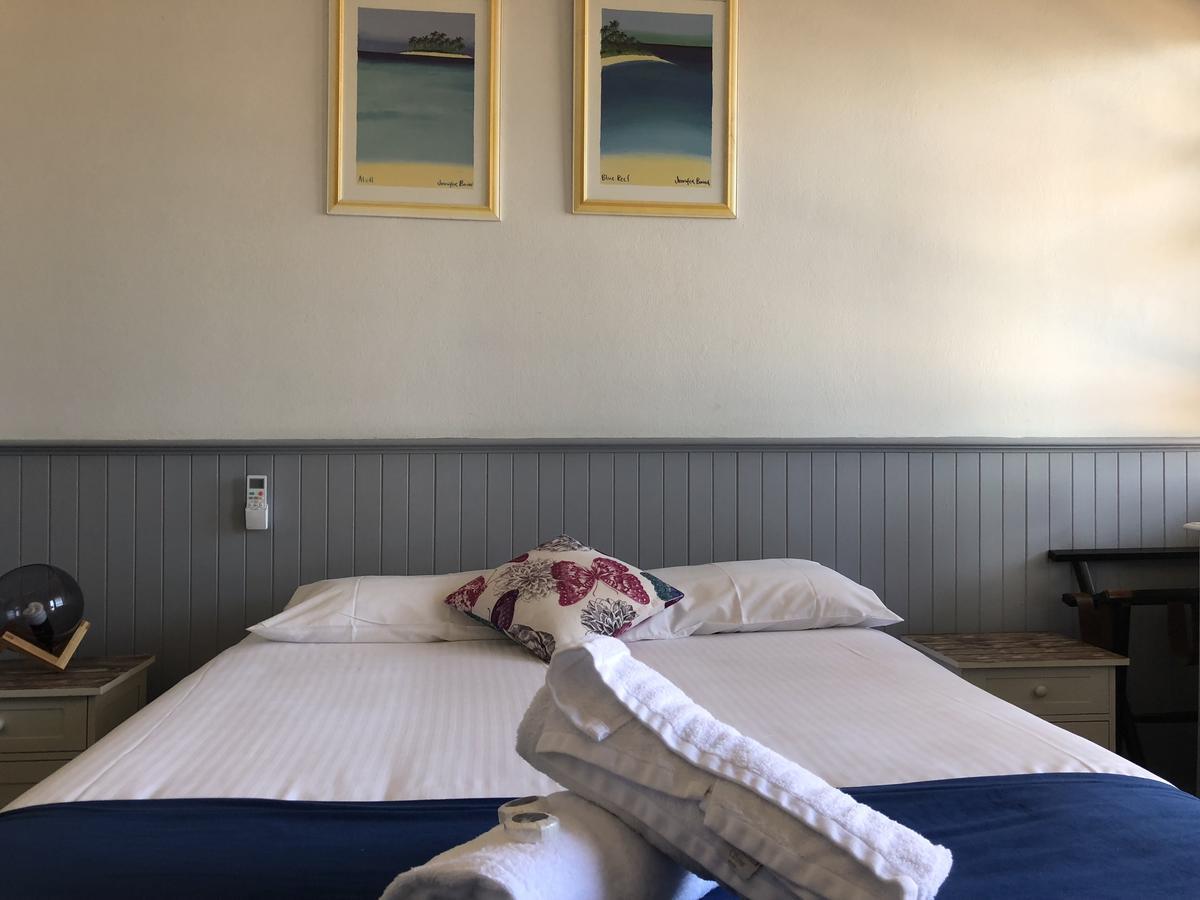 Squid'S Ink Motel Belmont Eksteriør bilde